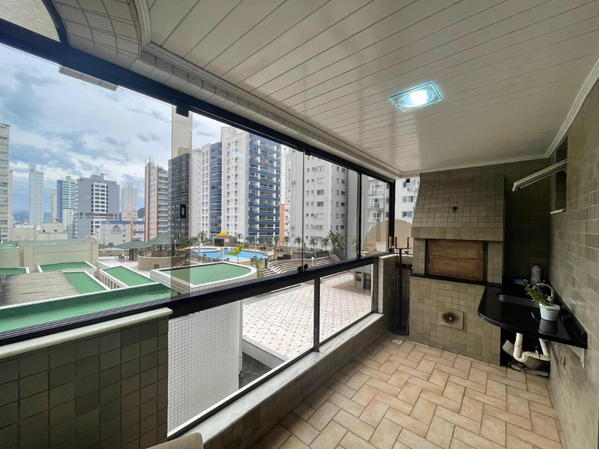 Apto A 30M Da Praia Sobre Shopping Atlantico Balneario Camboriu Ngoại thất bức ảnh
